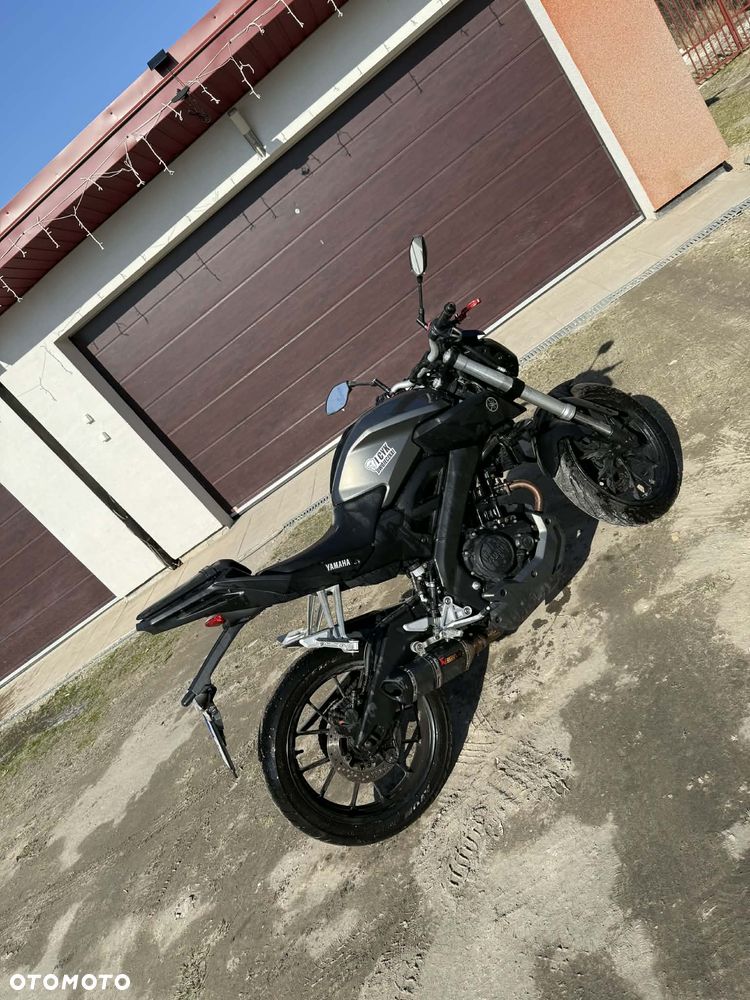 Yamaha MT - 5