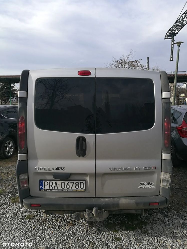 Opel Vivaro DTI Tour - 8