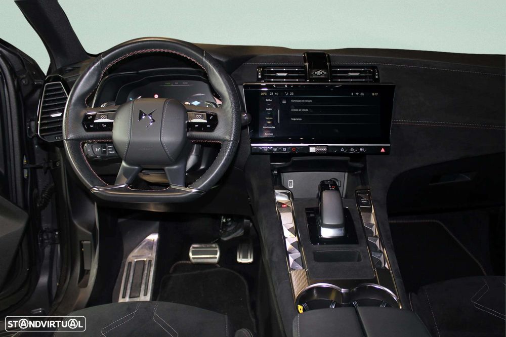 DS DS7 Crossback E-Tense Performance Line+ EAT8 - 21