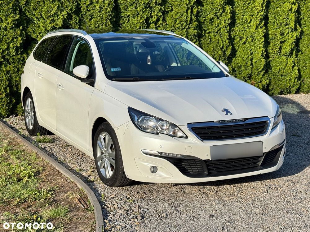 Peugeot 308 1.6 BlueHDi Allure S&S - 1