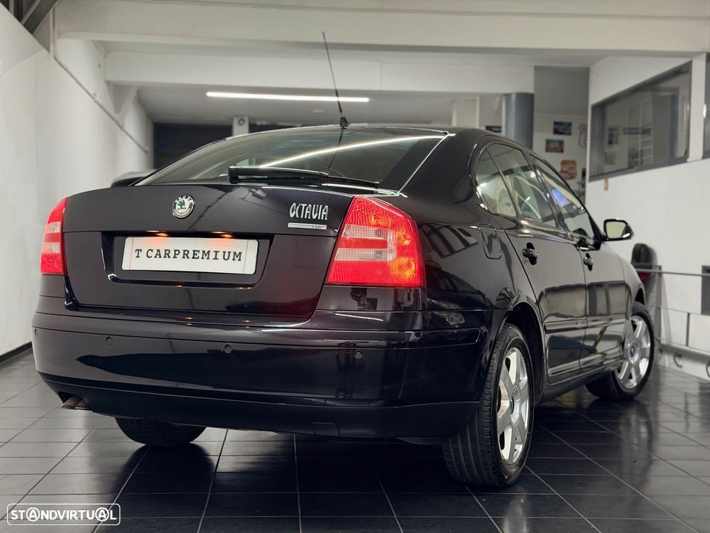 Skoda Octavia 1.9 TDI Sportline - 10
