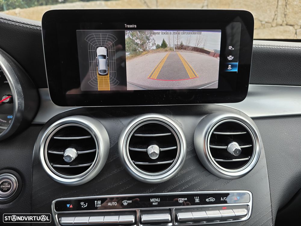 Mercedes-Benz GLC 300 de Coupé 4Matic - 33