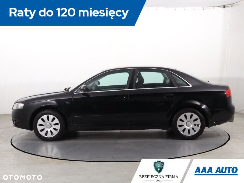 Audi A4 Limousine - 3