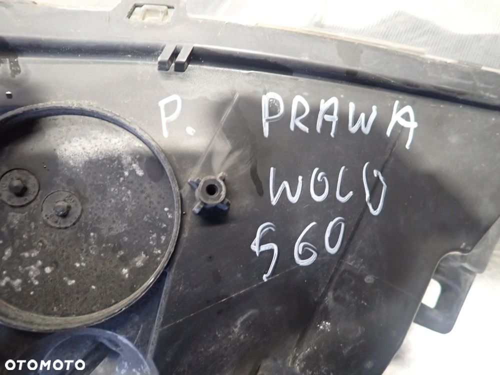 LAMPA PRAWA PRZEDNIA VOLVO S60 II - 5