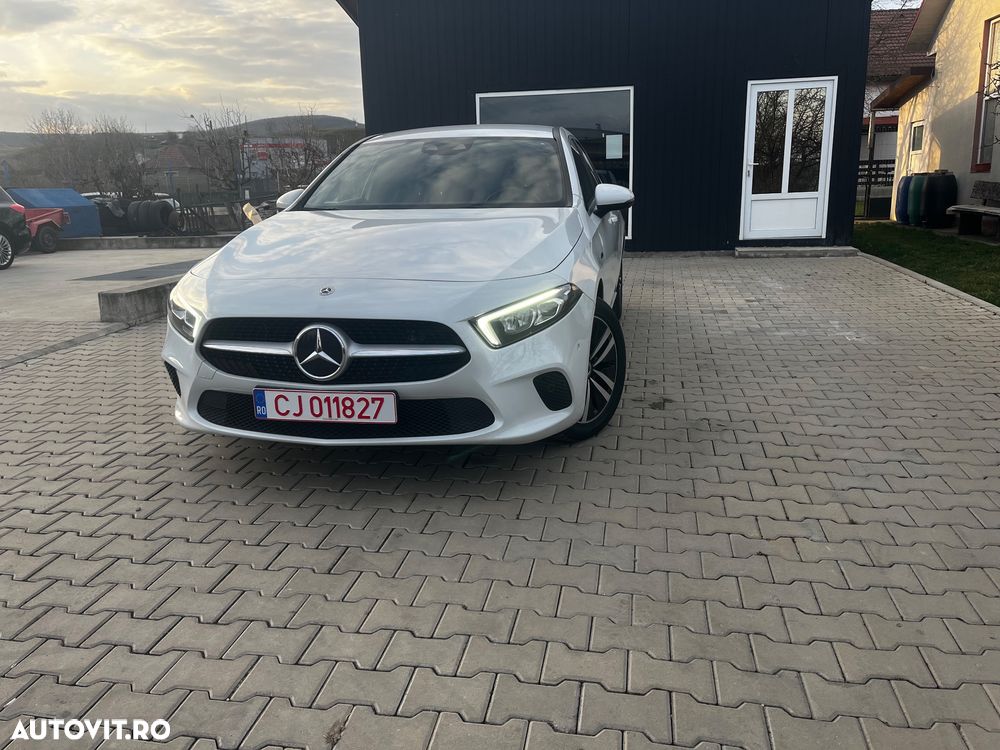 Mercedes-Benz A 250 e Sedan Aut. - 4