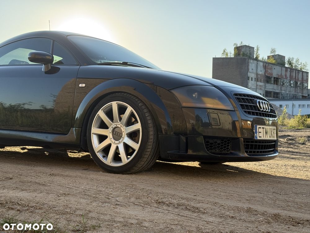 Audi TT Coupé - 1