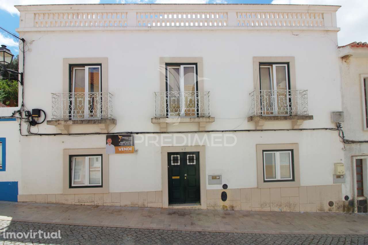 Edificio com 2 apartamentos no centro de Odemira - Grande imagem: 2/34