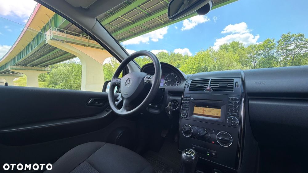 Mercedes-Benz Klasa A 160 BlueEFFICIENCY Avantgarde - 22