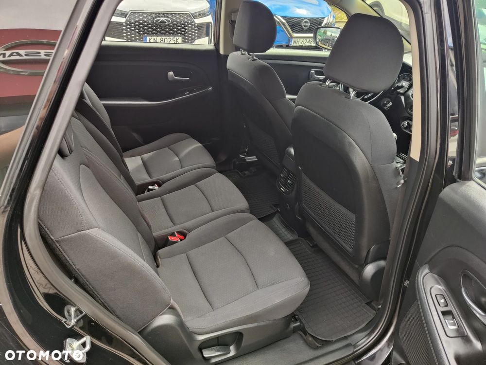 Kia Carens 1.7 CRDi M - 17