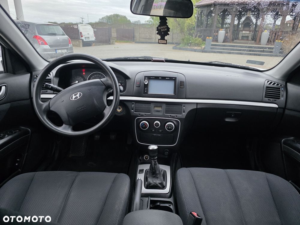 Hyundai Sonata - 6
