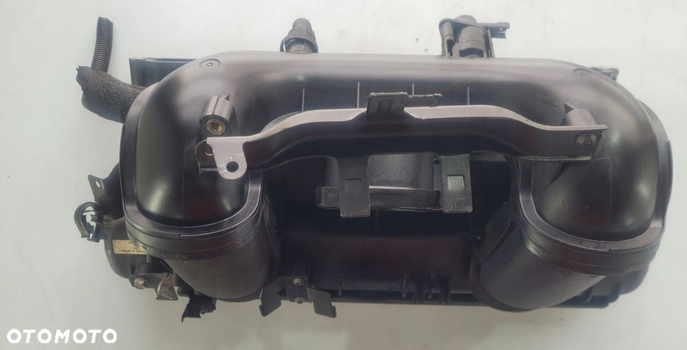 KOLEKTOR SSĄCY N52B30 N52 3.0B BMW E60 E61 E88 E90 E91 E92 7548028 - 2