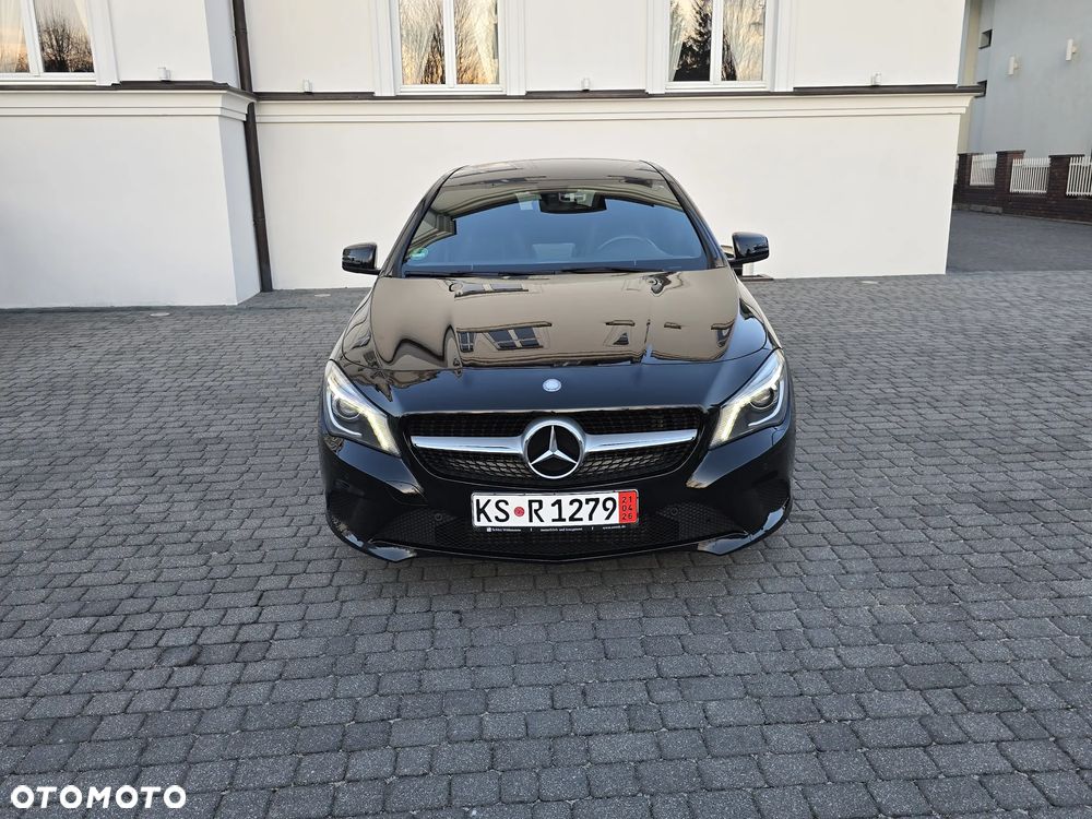 Mercedes-Benz CLA - 23