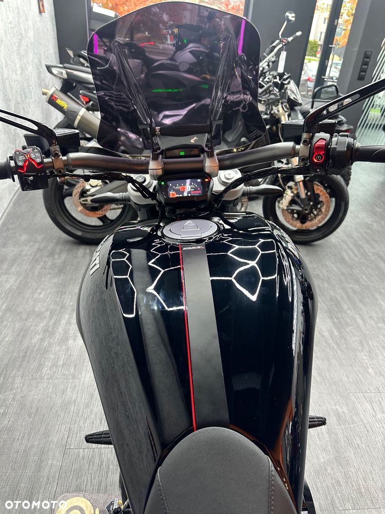 Ducati Diavel - 23