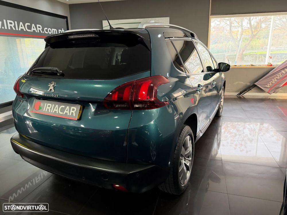 Peugeot 2008 1.2 PureTech Style - 14