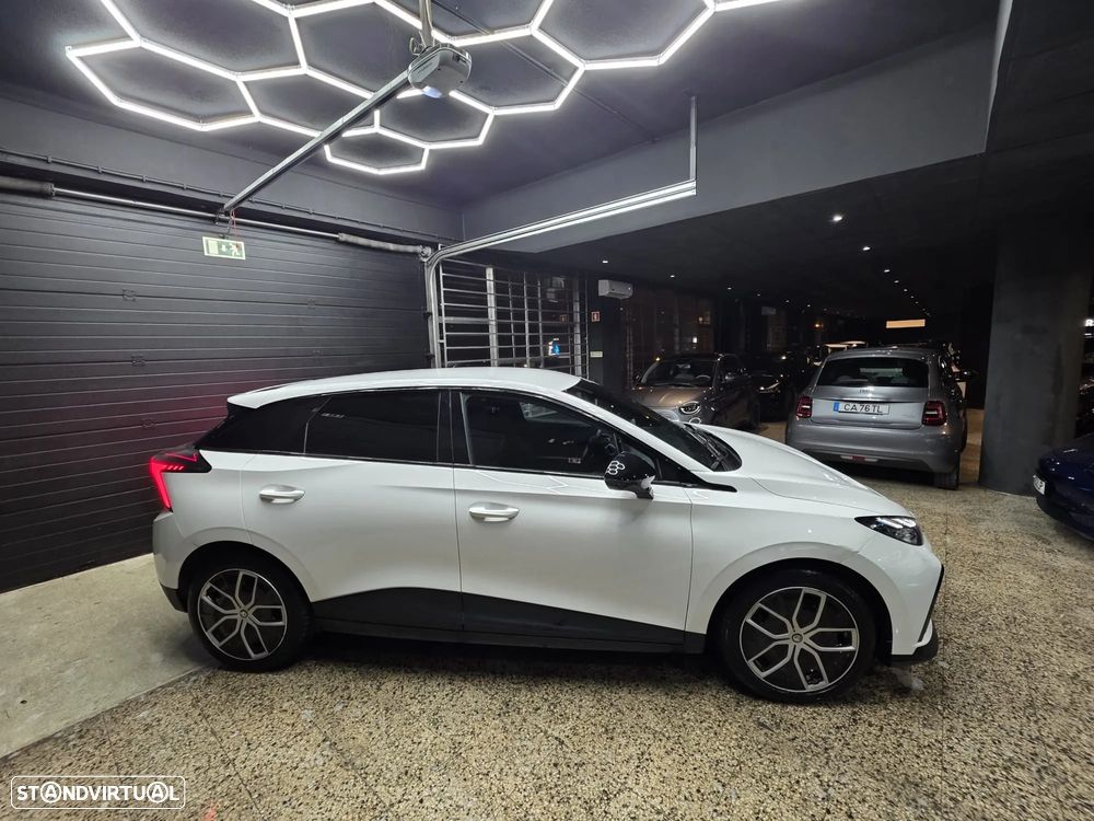 MG MG4 4 Luxury 64 kWh - 17