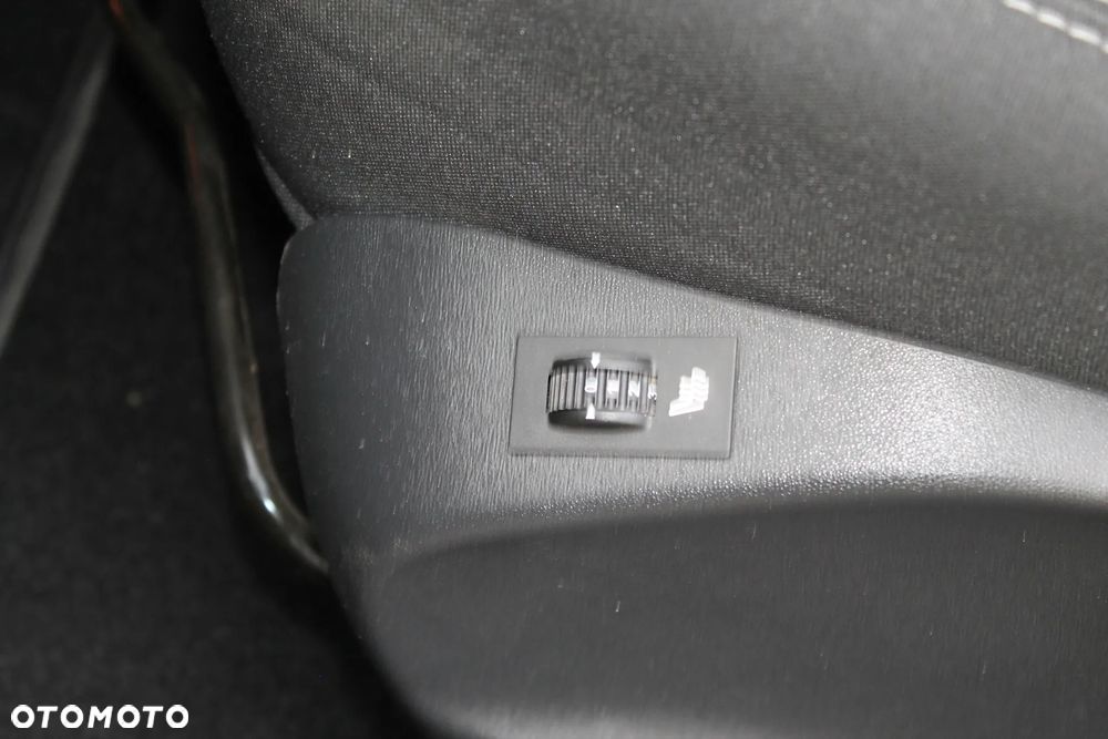 Peugeot 208 Blue-HDi 100 Stop&Start Style - 16