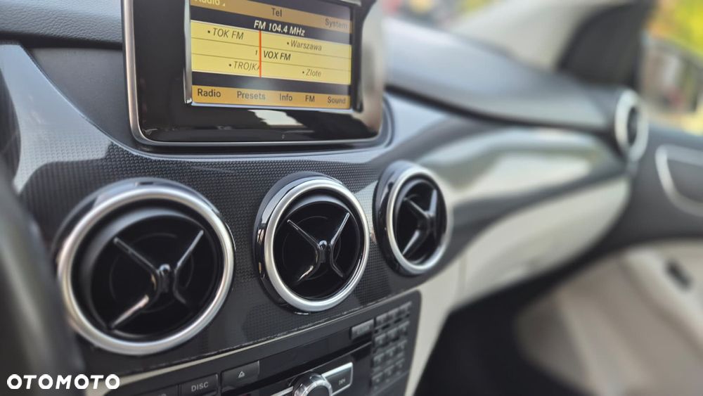 Mercedes-Benz Klasa B - 22