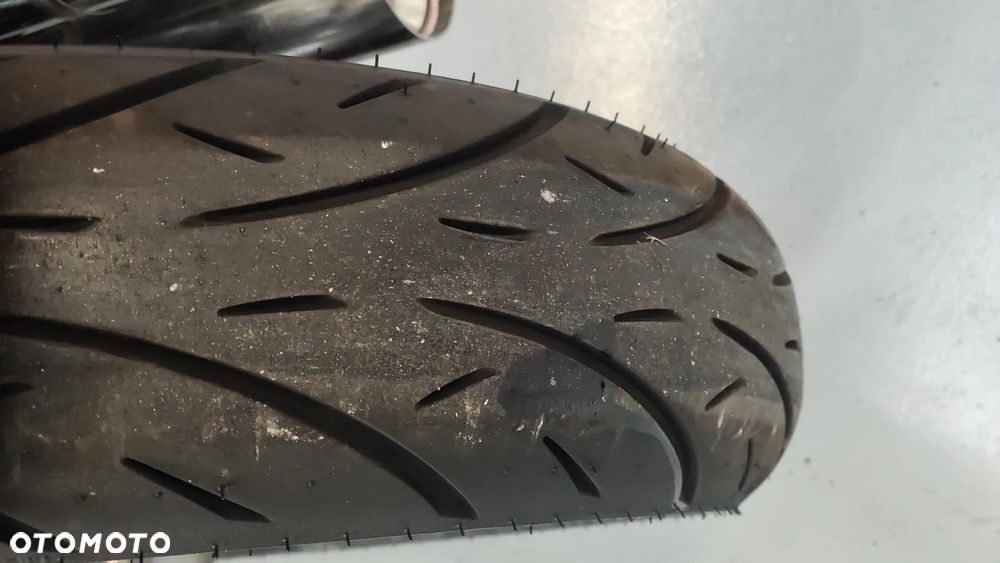 Harley-Davidson Softail Standard - 32