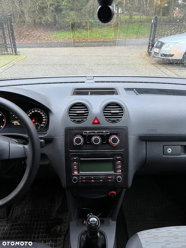 Volkswagen Caddy - 14