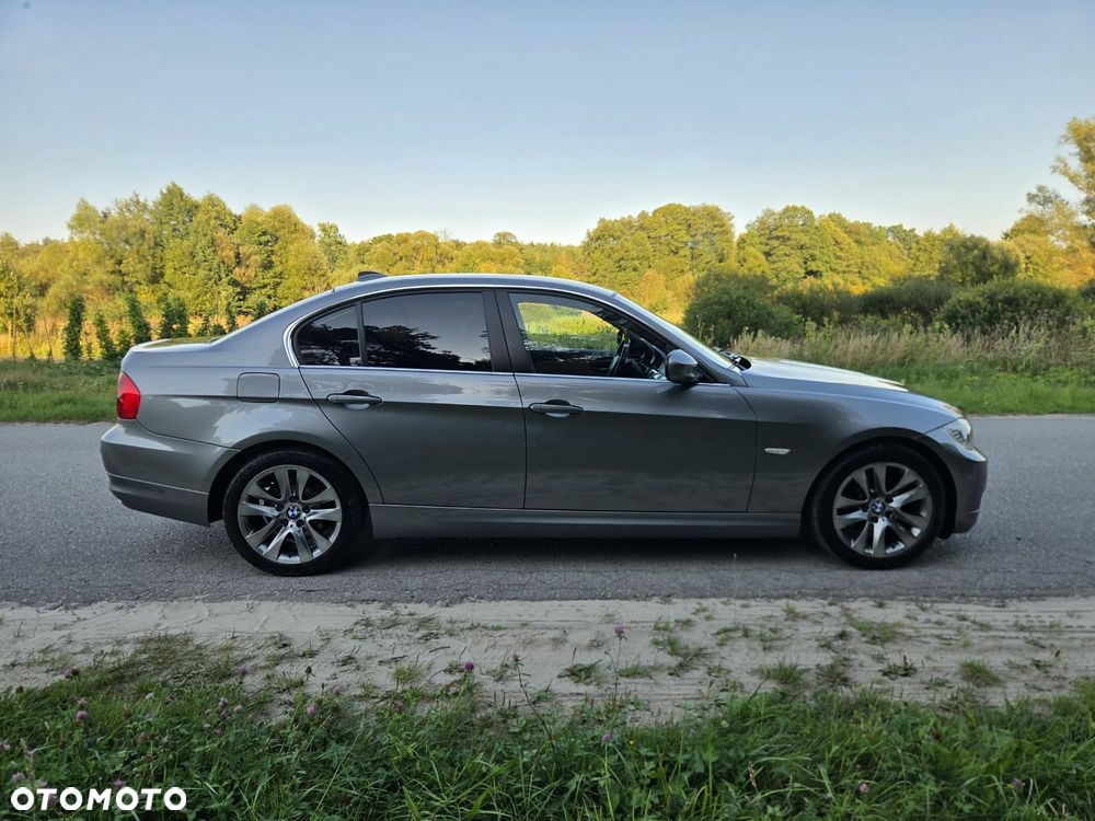 BMW Seria 3 318d - 4