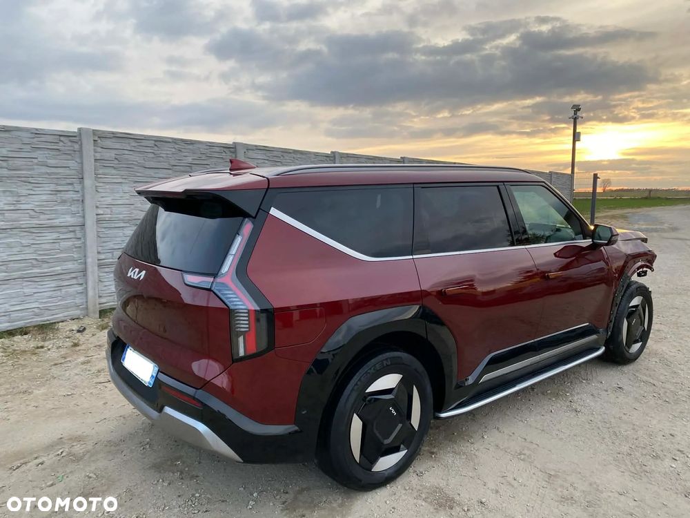 Kia EV9 - 7