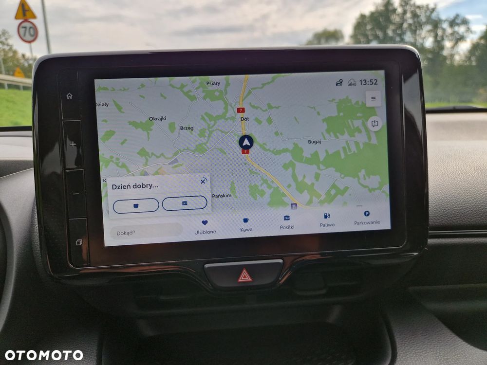 Toyota Yaris Hybrid 1.5 GR Sport - 32