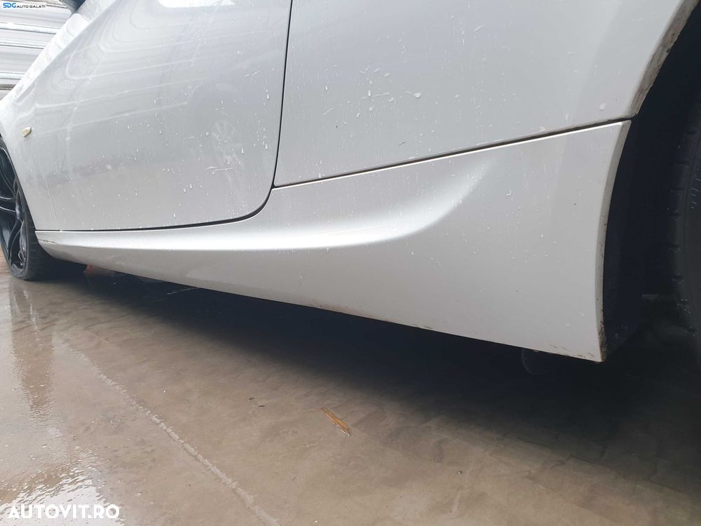 Ornament Prag Plastic M Stanga cu Imperfectiuni BMW Seria 3 E92 2006 - 2013 [K9390] - 1