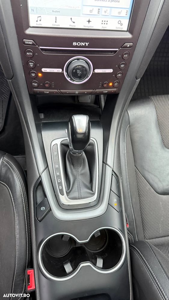 Ford Mondeo 2.0 TDCI PowerShift Titanium - 11