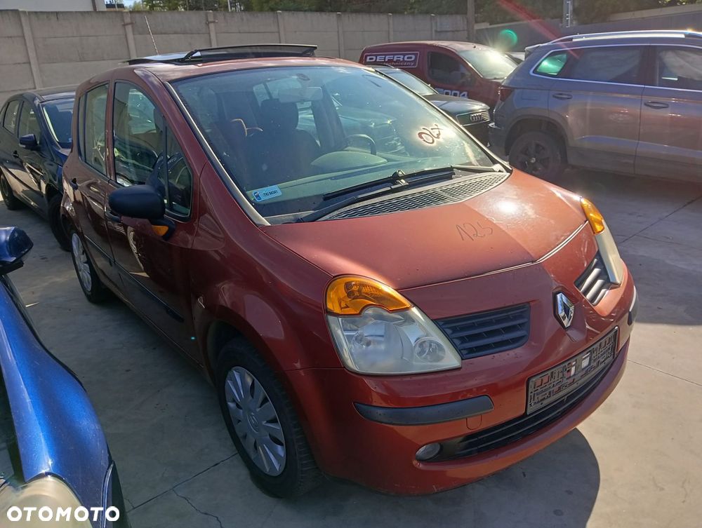 Moduł Bsm (Zderzak, Lampa, Fotele, Części Silnikowe) Renault Modus 1.2 Benzyna 74 Km 2004 R - 2