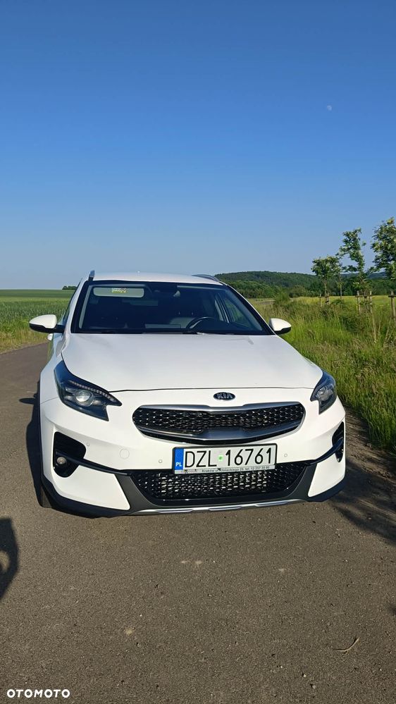 Kia XCeed 1.6 CRDi mHEV L Business Line DCT - 11