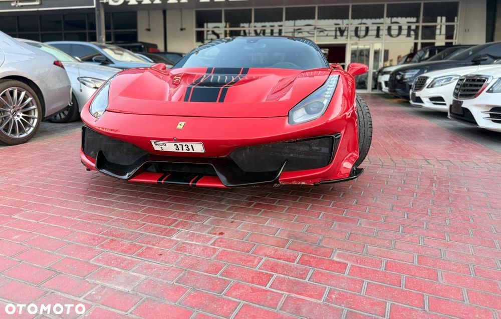 Ferrari 488 - 36
