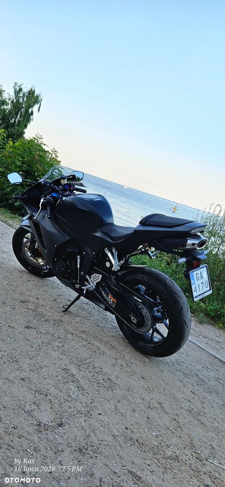 Honda CBR - 6