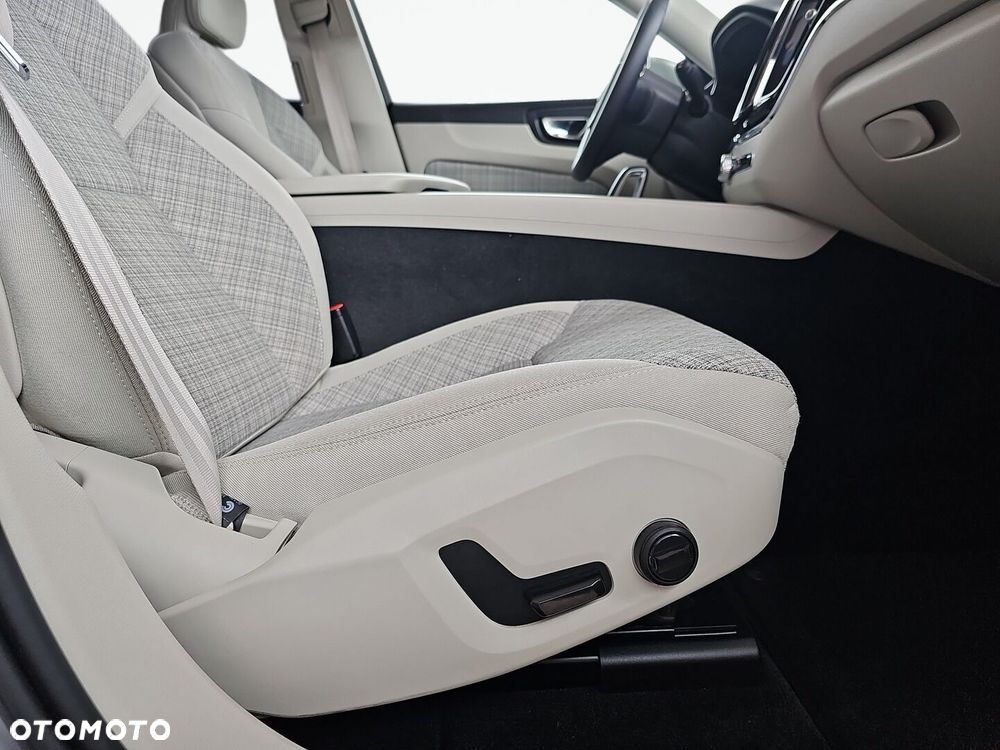 Volvo XC 60 - 16