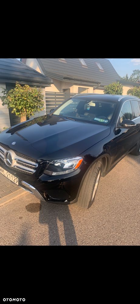 Mercedes-Benz GLC - 12