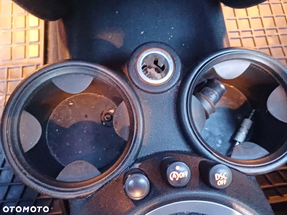 MINI ONE Standard - 32