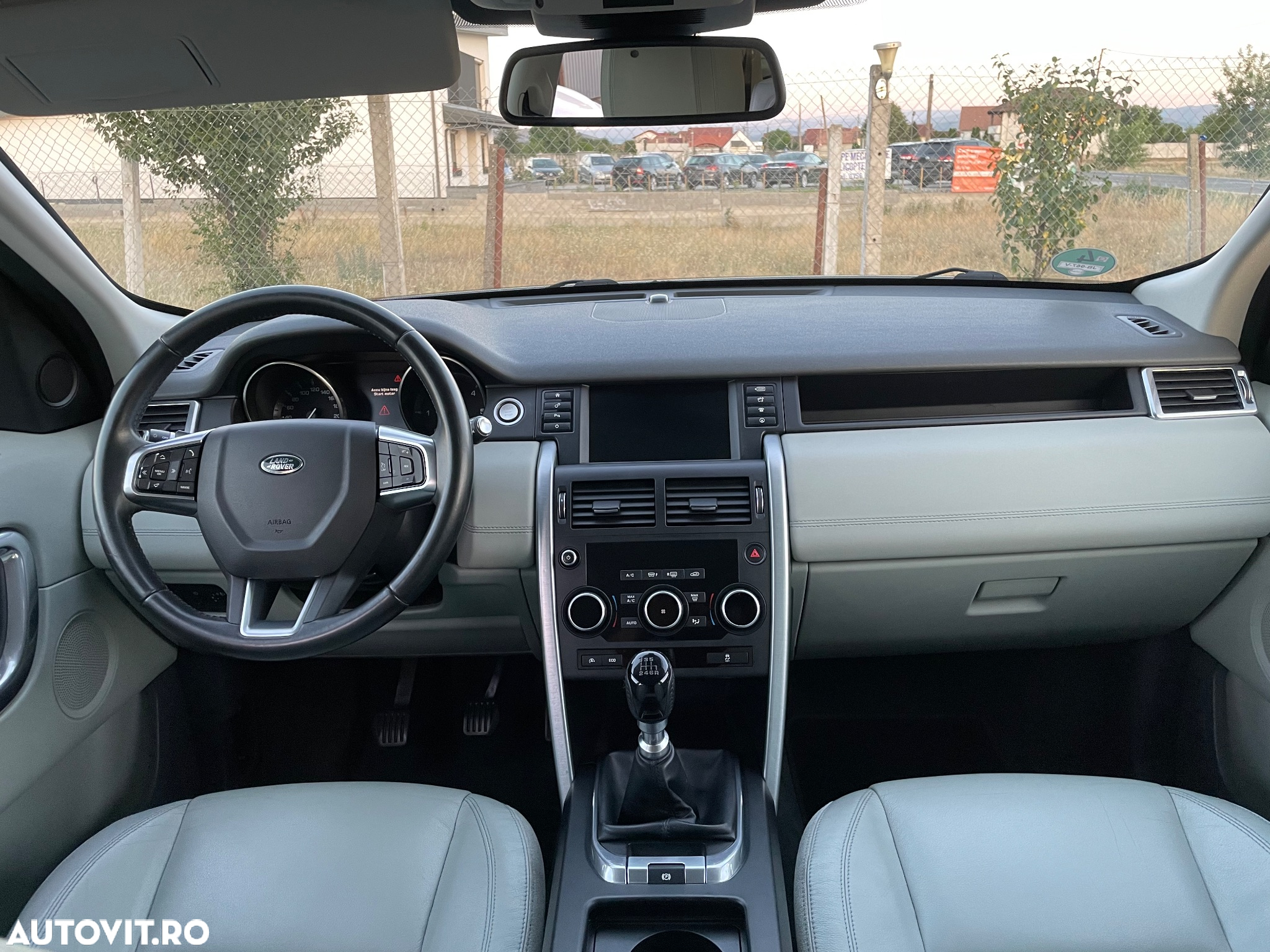 Land Rover Discovery Sport 2.0 l TD4 HSE - 7