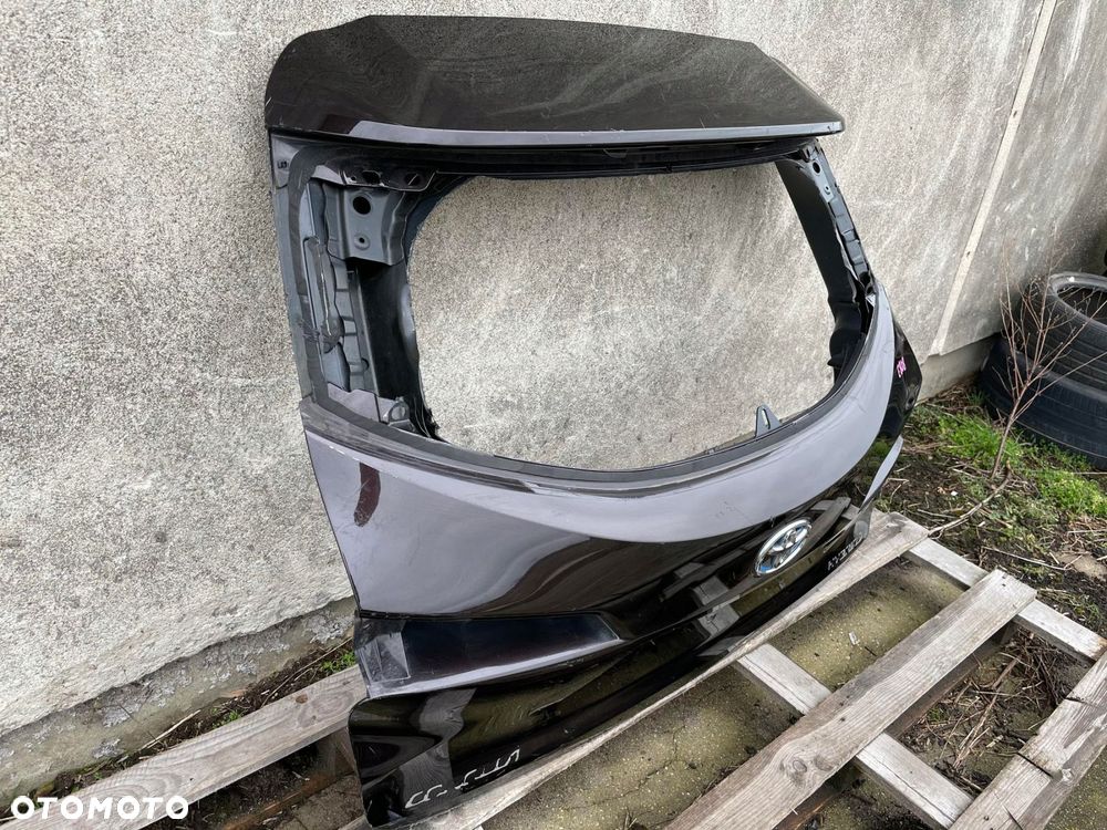klapa bagaznika tyl tylna toyota corolla e21 kombi - 3
