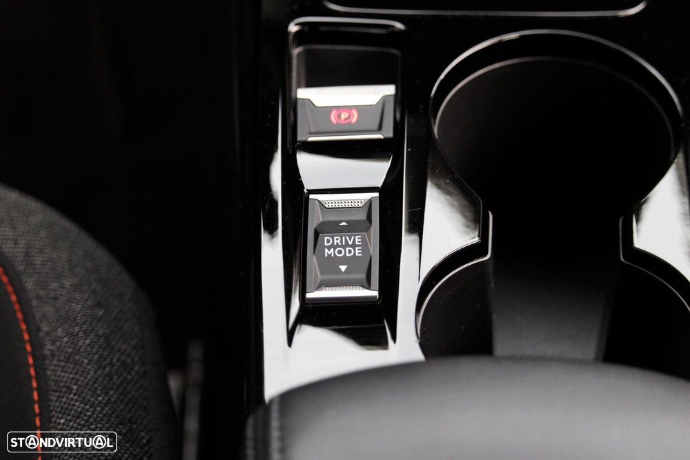 Peugeot e-208 50 kWh Active Pack - 23