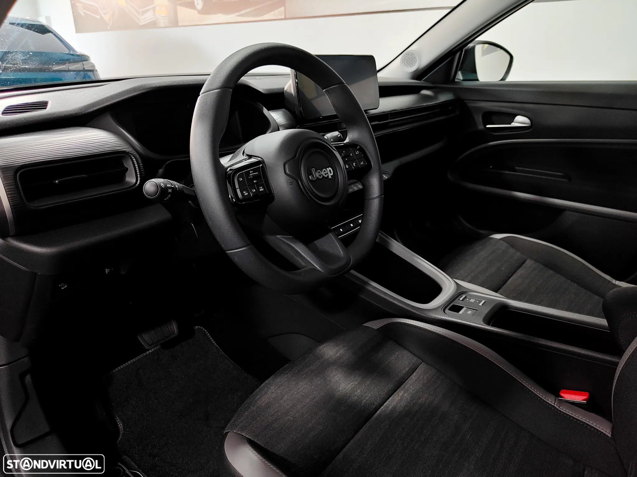 Jeep Avenger 54 kWh Longitude - 27