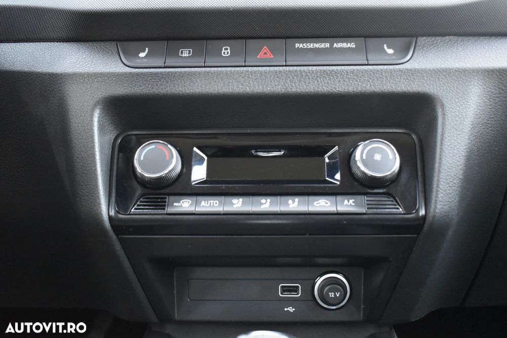 Skoda Fabia - 23