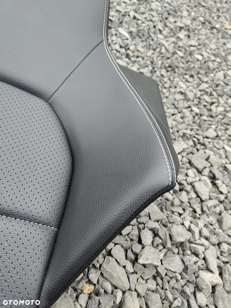 MERCEDES W204 Coupe Lift Kanapa Tylna Biała Nić - 24