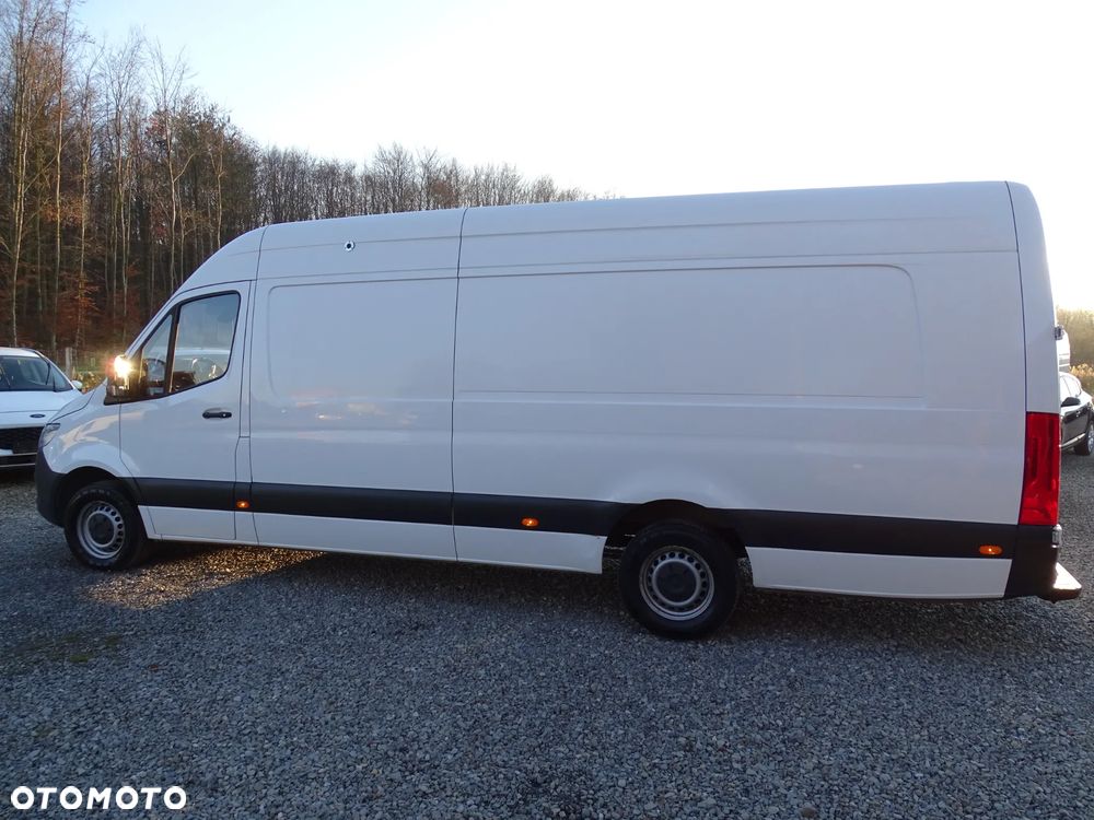 Mercedes-Benz SPRINTER - 6