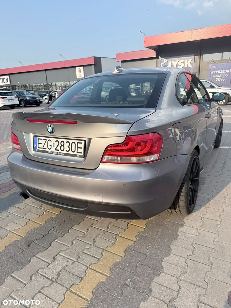BMW Seria 1 120d - 4