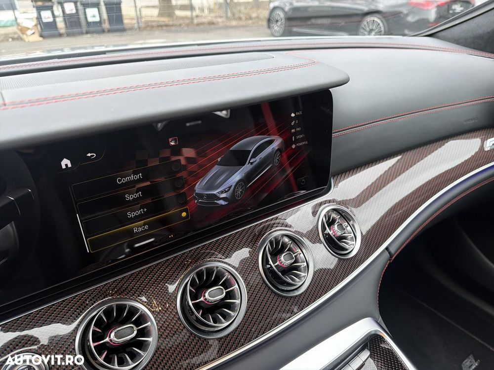 Mercedes-Benz AMG GT - 19