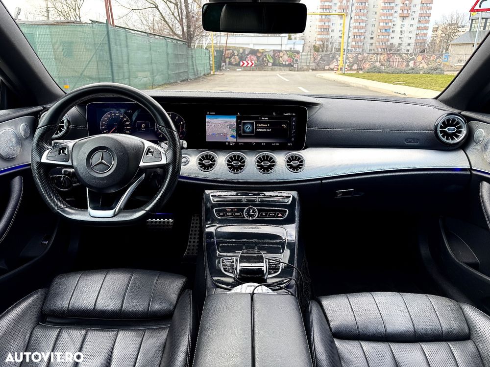 Mercedes-Benz E - 10