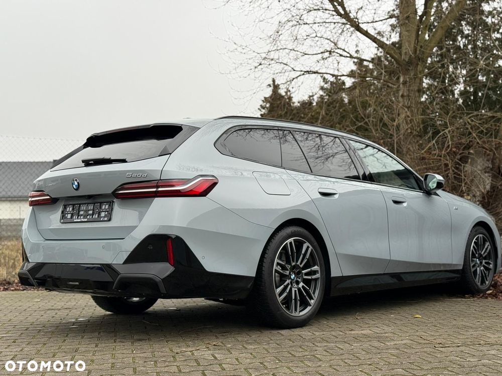 BMW Seria 5 520d - 15