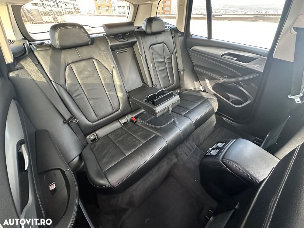 BMW X3 xDrive20d Aut. Luxury Line - 8