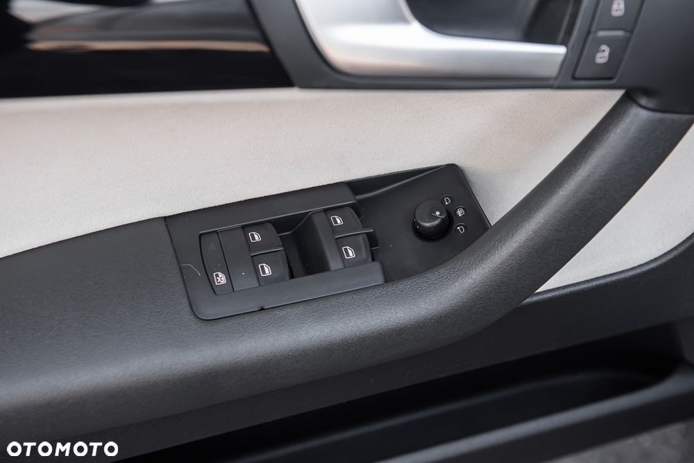 Audi S3 Sportback S tronic - 16