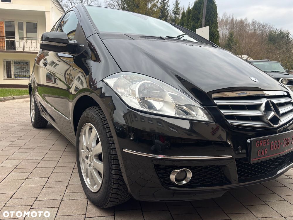 Mercedes-Benz Klasa A 170 Avantgarde Edition 10 - 21