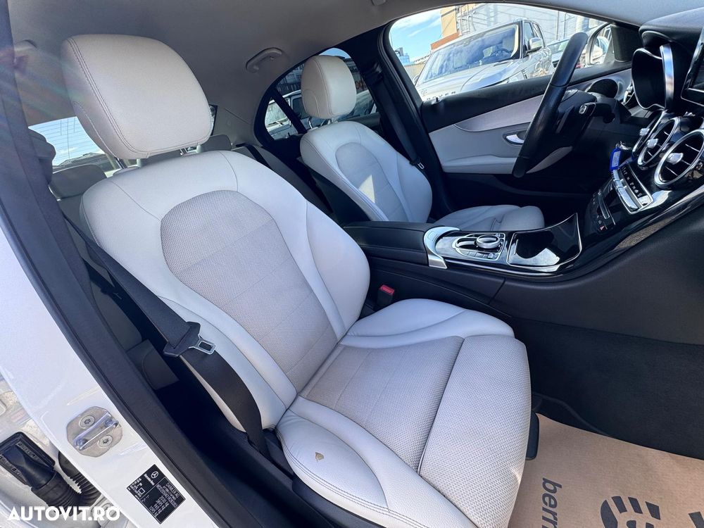 Mercedes-Benz C 200 9G-TRONIC - 12